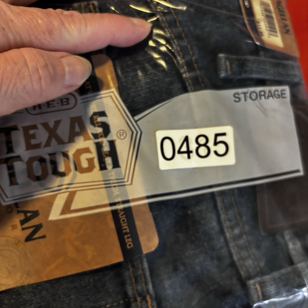 NWT Magellan Outdoors  Men's Denim Jeans 36x34 Med Wash Straight Leg - Picture 10 of 10